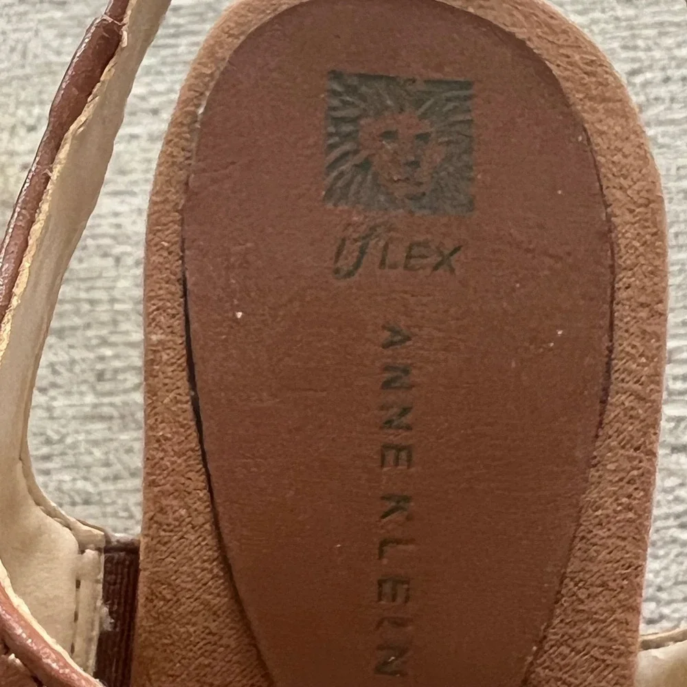 Anne Klein Akteppy Wedge Sandals Cognac Gold Leather Espadrille iFlex‎ 7M